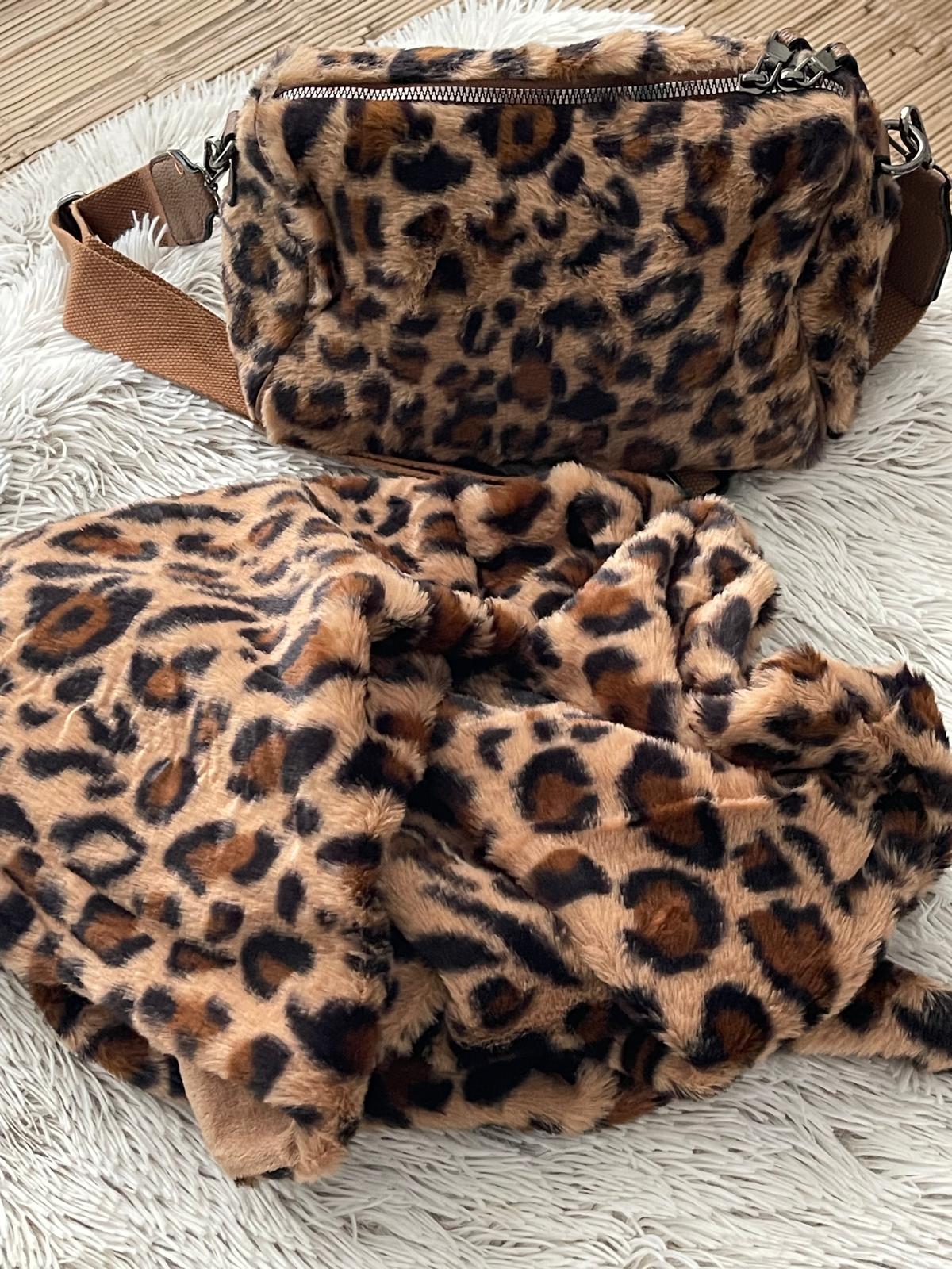 Leo Tasche Grace