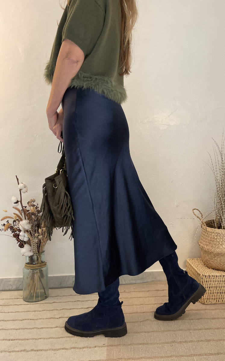 Satin Rock Amy