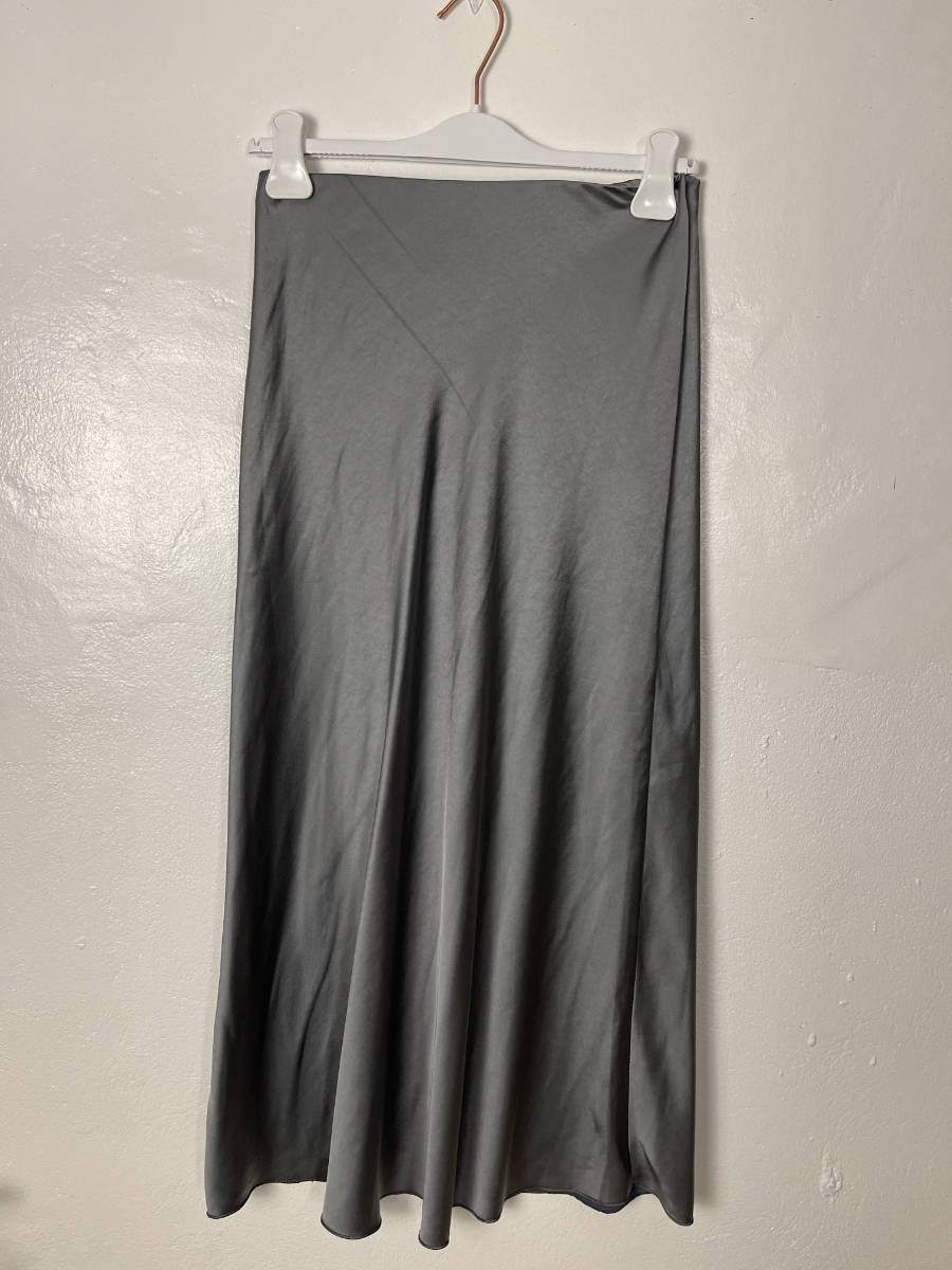 Satin Rock Amy
